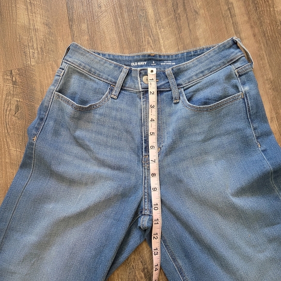 Old Navy High-Rise Wow Wide Leg Cropped Jeans Size 2 Short Light Wash - Picture 5 of 10